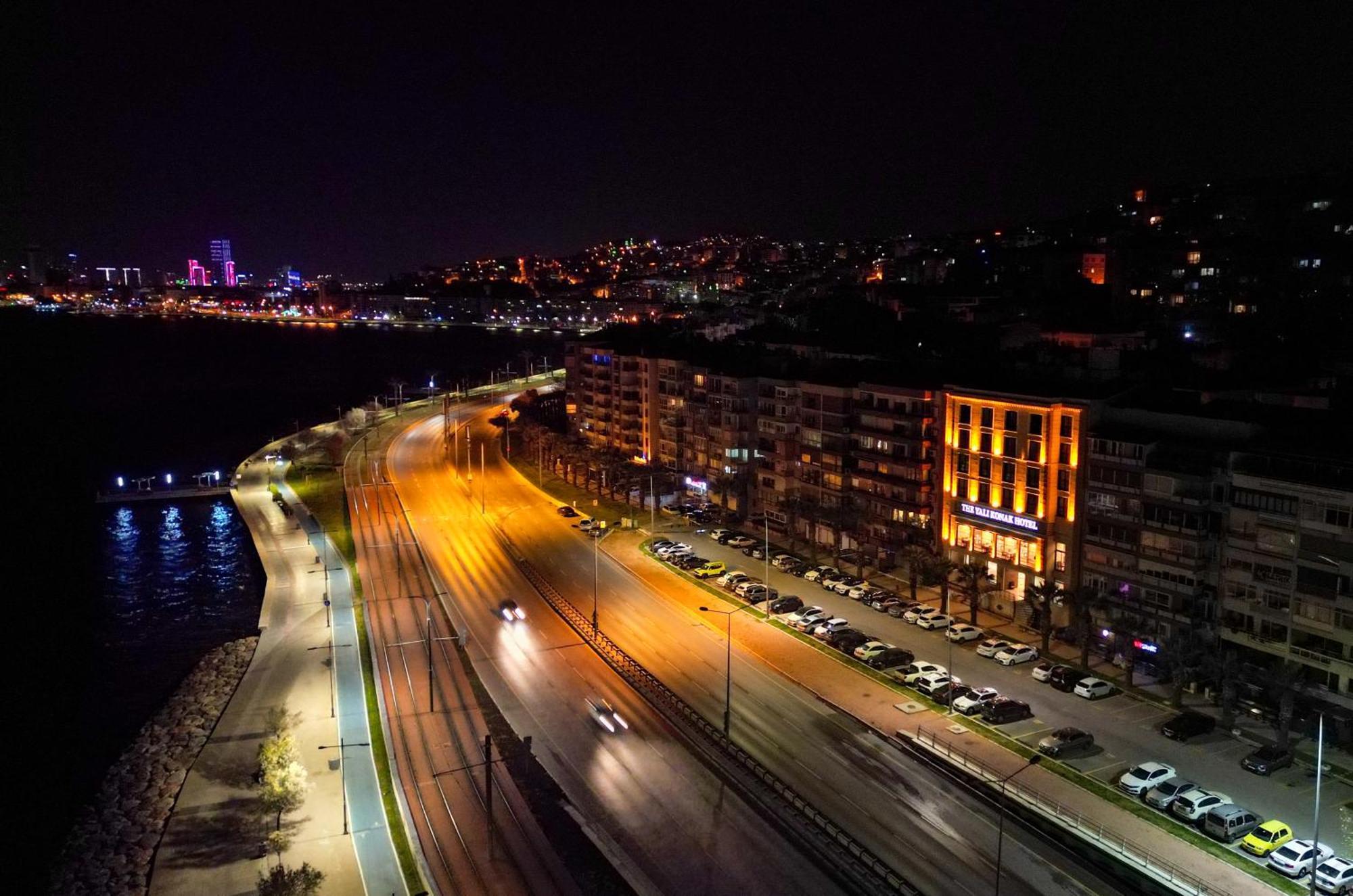 The Yali Konak Hotel Smirne Esterno foto