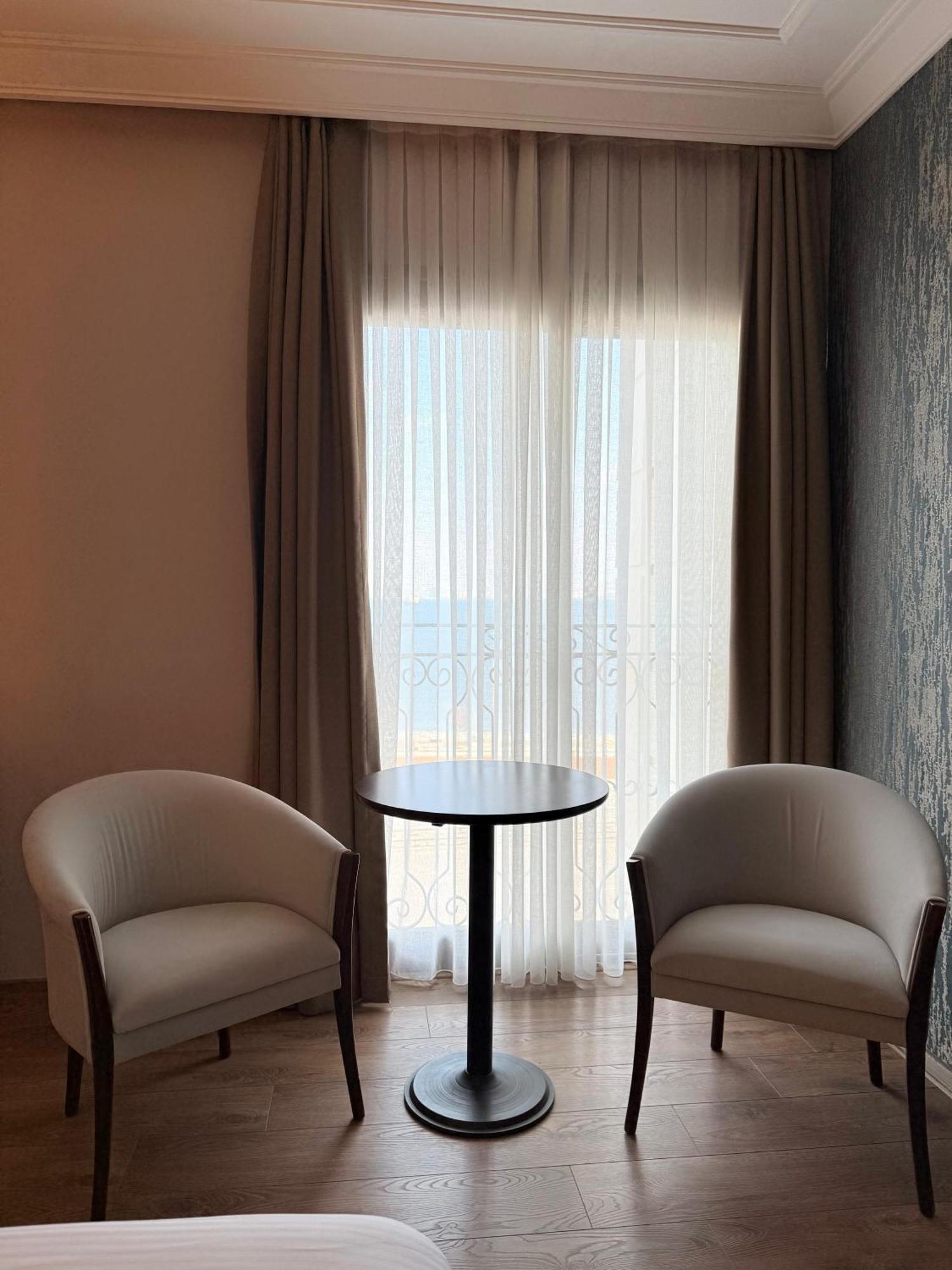 The Yali Konak Hotel Smirne Esterno foto